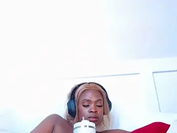 LuciousLips96 stripchat stream image, 04.02.2026 07:50