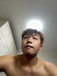 Chocolates-001 stripchat stream image