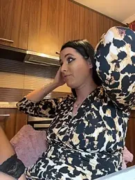 Hotmomcheckk_ stripchat stream image