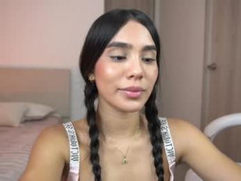 veroniqe_lounge chaturbate stream image, 09.02.2026 18:00