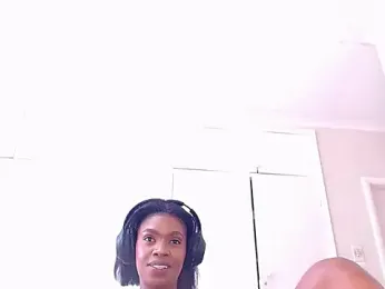 LuciousLips96 stripchat stream image, 11.02.2026 08:50