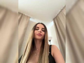 LedyMiya bongacams stream image