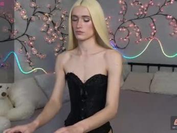 kris_mon chaturbate stream image, 13.02.2026 01:10