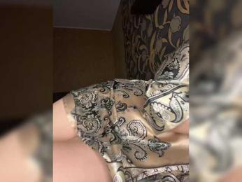 LouiseJenkin bongacams stream image