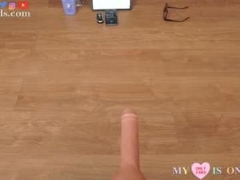 serareads chaturbate stream image, 13.02.2026 21:10