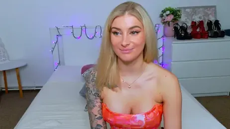 Lia_Benini stripchat stream image, 14.02.2026 09:20