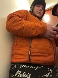 desiredude9 stripchat stream image