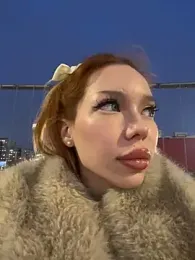 babydolll stripchat stream image