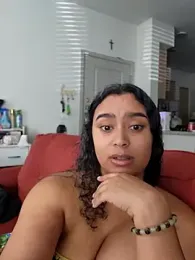 cinnaminnie stripchat stream image, 15.02.2026 16:00