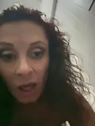 therealbeverlycious stripchat stream image