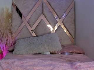 dana-curly camsoda stream image, 18.02.2026 03:20