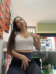 LittleDoll___ stripchat stream image, 18.02.2026 13:40