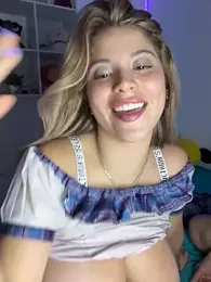 _Alicee_1 stripchat stream image