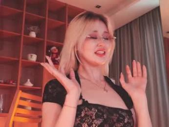 seduza_hyun chaturbate stream image, 19.02.2026 02:10