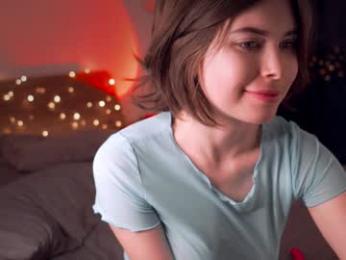 xiawa_xo chaturbate stream image, 19.02.2026 06:20