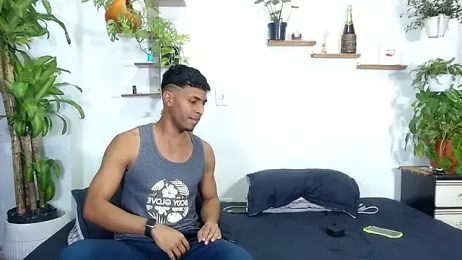 Interracial_Snow_Bunny stripchat stream image