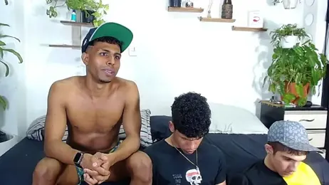 Interracial_Snow_Bunny stripchat stream image