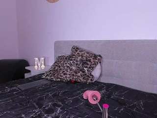 madelanecoote camsoda stream image