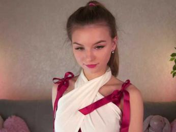 ilittleheart bongacams stream image