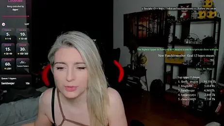 Lisaonthemoon stripchat stream image