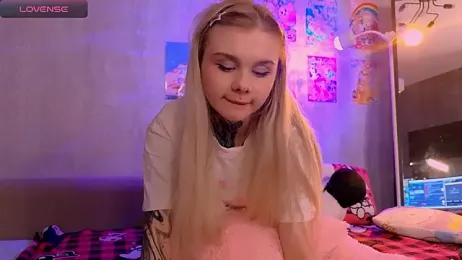 Britney_Lynch stripchat stream image, 25.02.2026 19:00