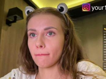 VikkiExtraCheese bongacams stream image