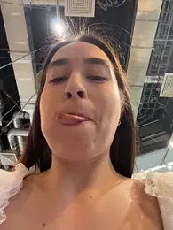 Holly_Play stripchat stream image