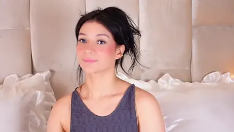 KiraKayleigh1 stripchat stream image