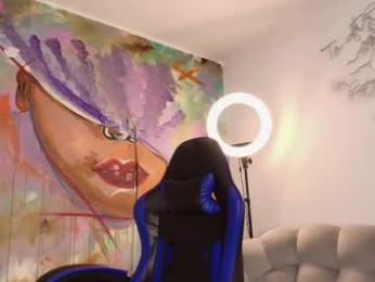 adelineefoxxx chaturbate stream image, 02.03.2026 16:20