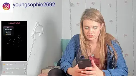 YoungSophie stripchat stream image, 04.03.2026 19:50