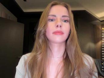 VikkiExtraCheese bongacams stream image