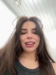 pantyless stripchat stream image