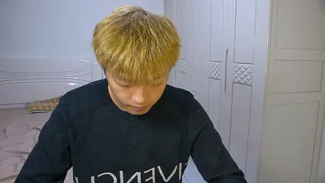 Chocolates-001 stripchat stream image