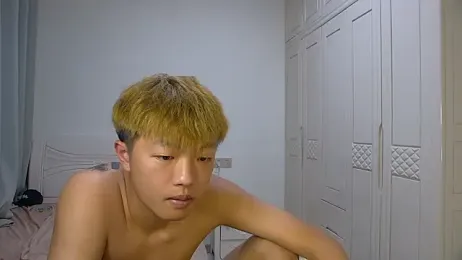 Chocolates-001 stripchat stream image