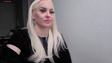 MIA-XXX stripchat stream image