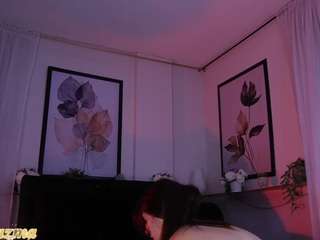 zoe-cruz21 camsoda stream image