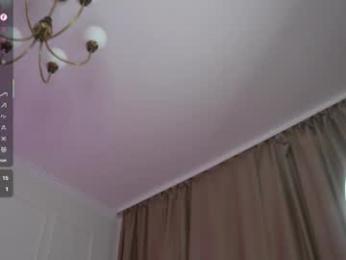 sweet_reverie chaturbate stream image