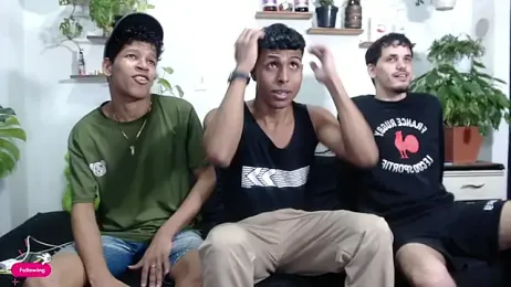 Interracial_Snow_Bunny stripchat stream image