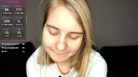 OdelinaFicken stripchat stream image