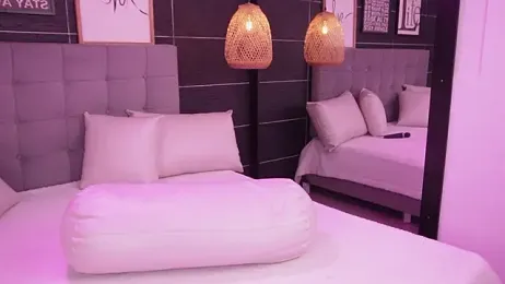 BellaLatinaTS stripchat stream image, 13.03.2026 21:50