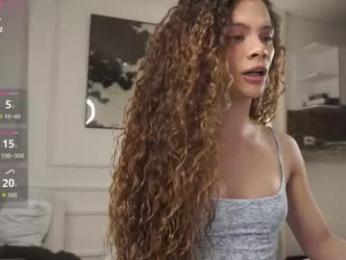 naomigomezz chaturbate stream image, 16.03.2026 02:30