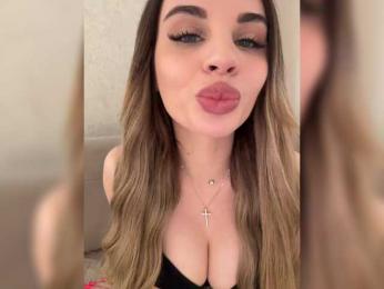 LedyMiya bongacams stream image