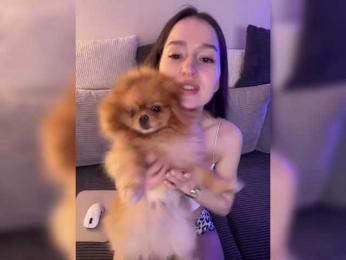 whiteTEA bongacams stream image