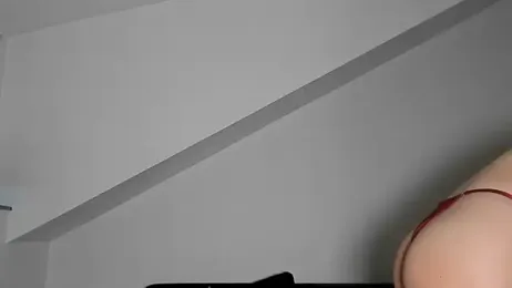 laurasommer stripchat stream image, 17.03.2026 17:20