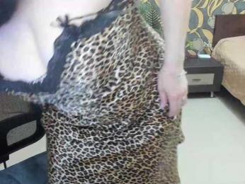 LouiseJenkin bongacams stream image