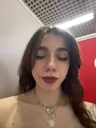 Lily__Belle stripchat stream image