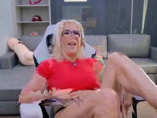 fitcougarcb camsoda stream image