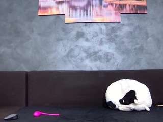 edagray camsoda stream image