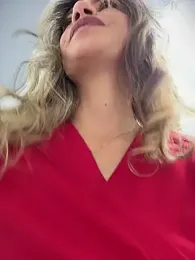 alicee16 stripchat stream image