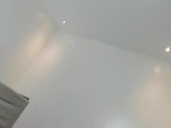 keziakinlley chaturbate stream image